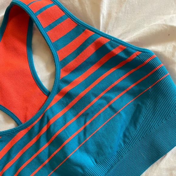 Body Glove Sports Bra ~neon - Picture 14 of 14